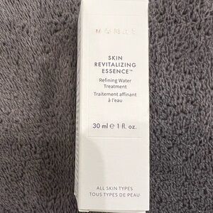 New Unopened Travel Sized Monat Skin Essence